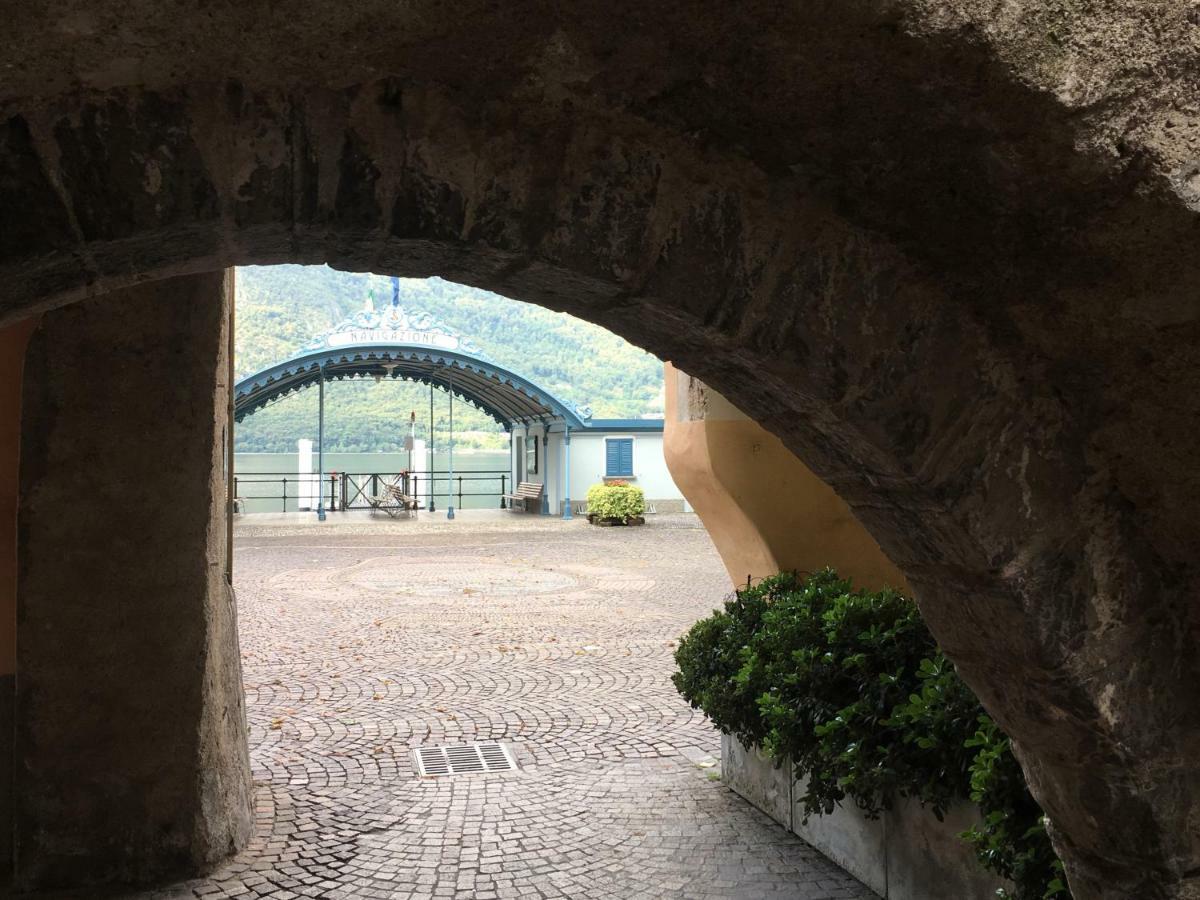 Holiday House Alla Torre Mandello del Lario Exterior foto